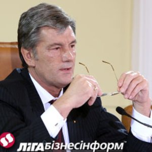 Ющенко отверг обвинения Тимошенко в лоббировании интересов "Vanco"