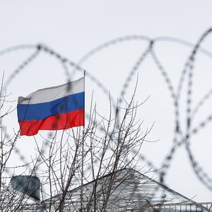 Польша ввела санкции против Газпрома, КамАЗа и российских и беларуских олигархов