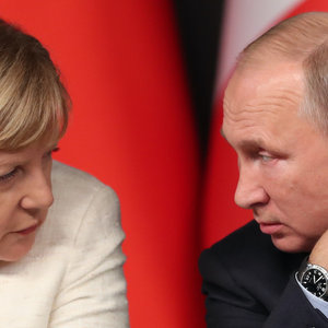 Меркель о попытках повлиять на Путина в 2021-м: Пыталась, но все знали, что я скоро ухожу