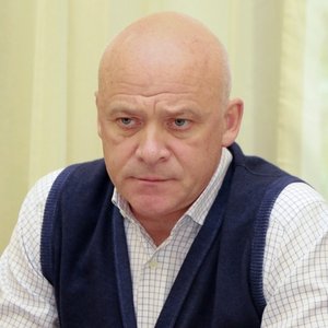 Зеленский должен "обратить внимание" на действия и слова Труханова: петиция набрала голоса
