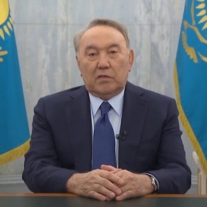 "Я пенсионер". Назарбаев объявился и записал обращение: видео