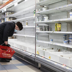 Пострадавших от войны украинцев обеспечат продуктовыми наборами – министр Лещенко